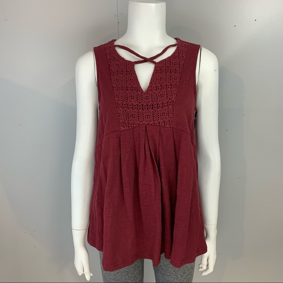 New! Doe & Rae Shirt Sleeveless Tank Top Crochet Criss Cross Burgundy Small - Picture 1 of 7